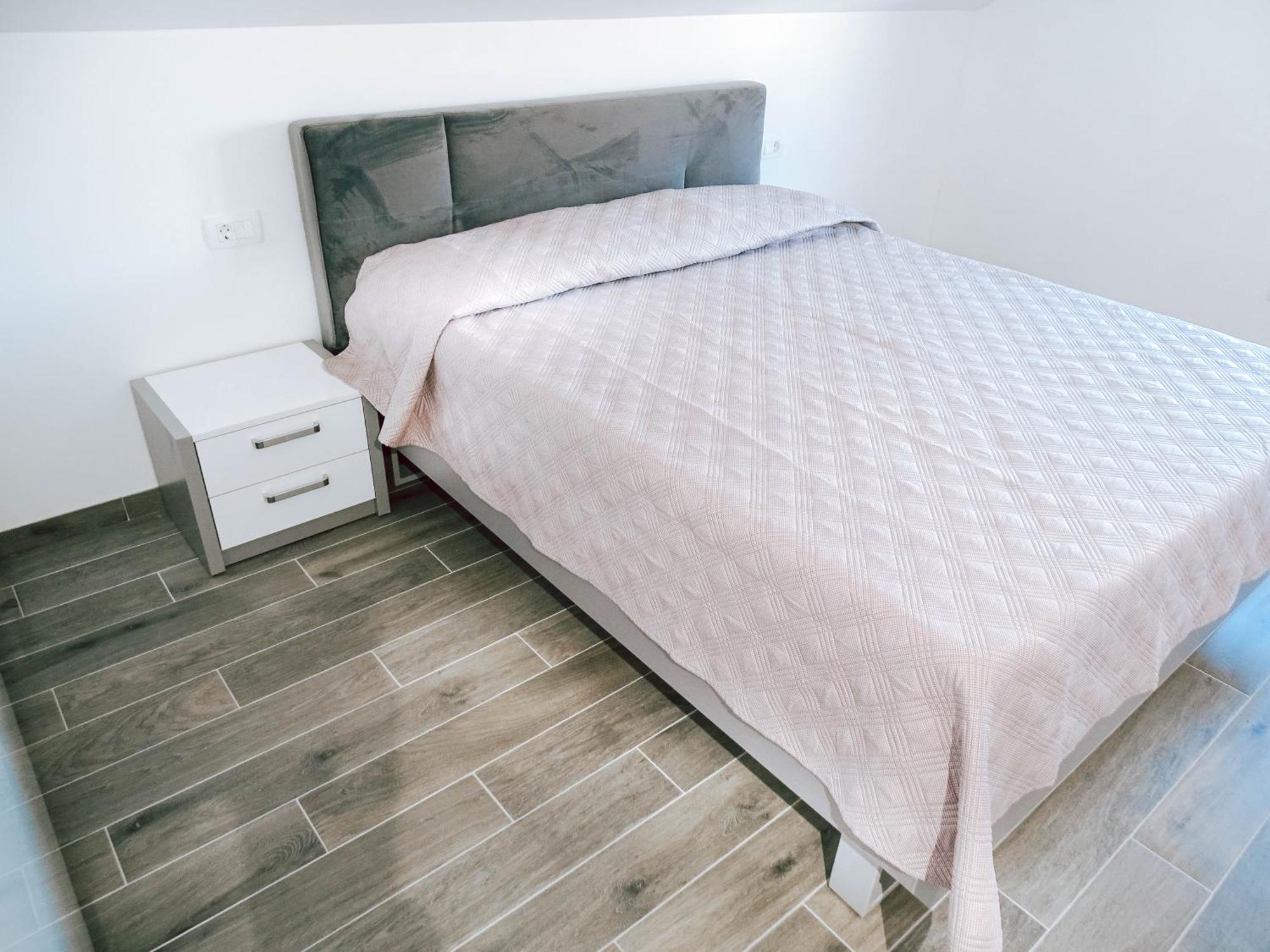 Apartament Drazena