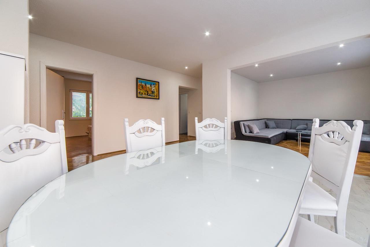 Apartament Drazena